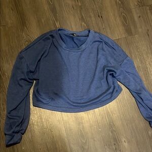SHEIN Blue Cropped Sweatshirt
